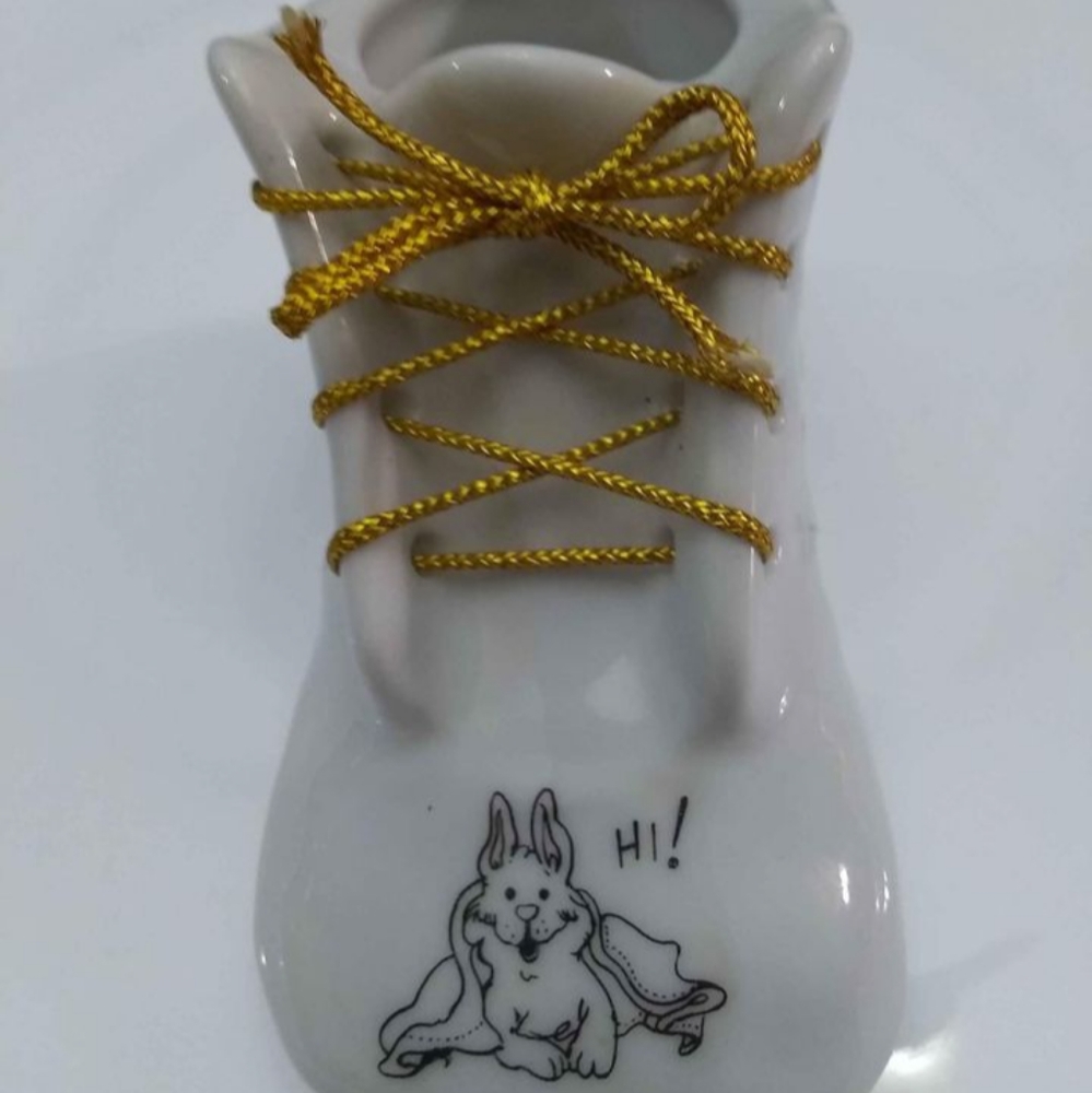 Vintage Porcelain Shoe. Good Used Condition. Couple Tiny Black Marks.